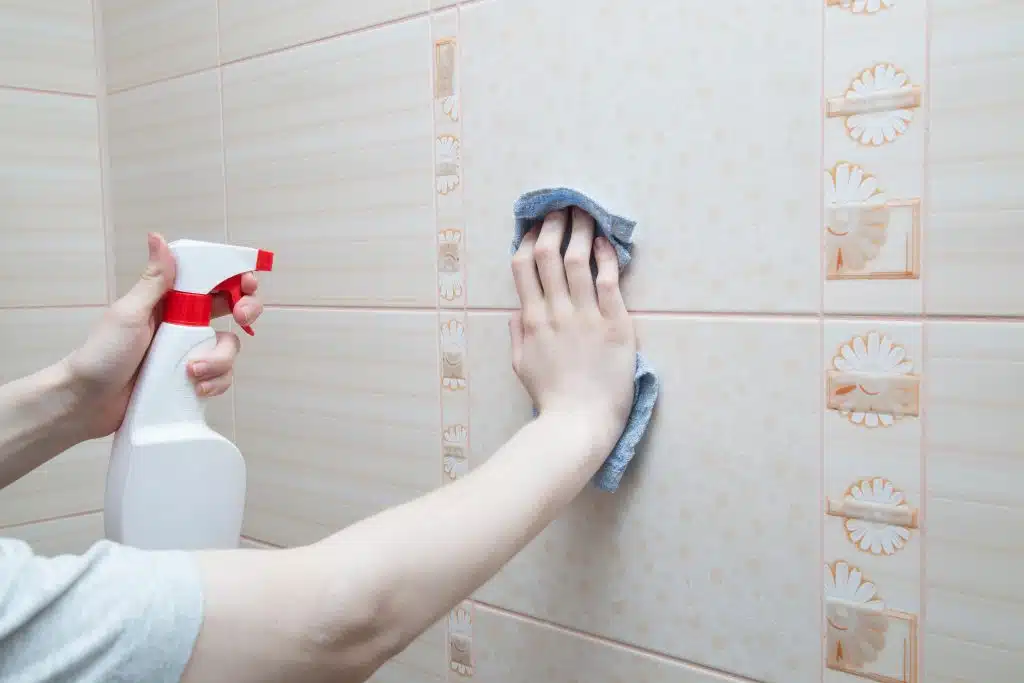 The complete guide on how to remove stains from tiles the right way