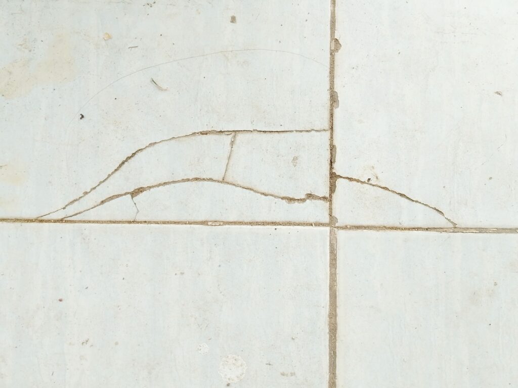 What causes crack in tiles post installation and how to prevent it?