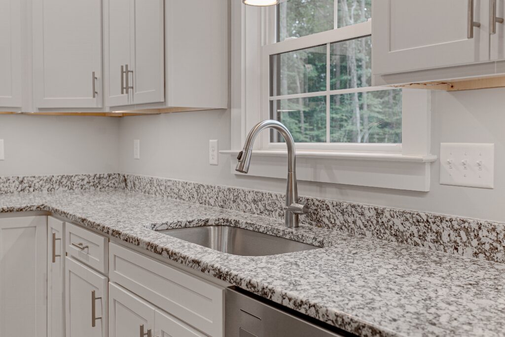 Best Adhesive for Granite Countertops in India: How to Choose & Apply